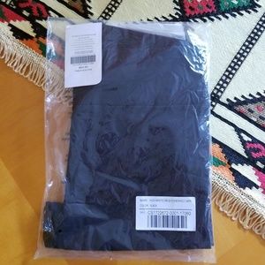 Fabletics High-Waisted Mesh Powerhold Capri